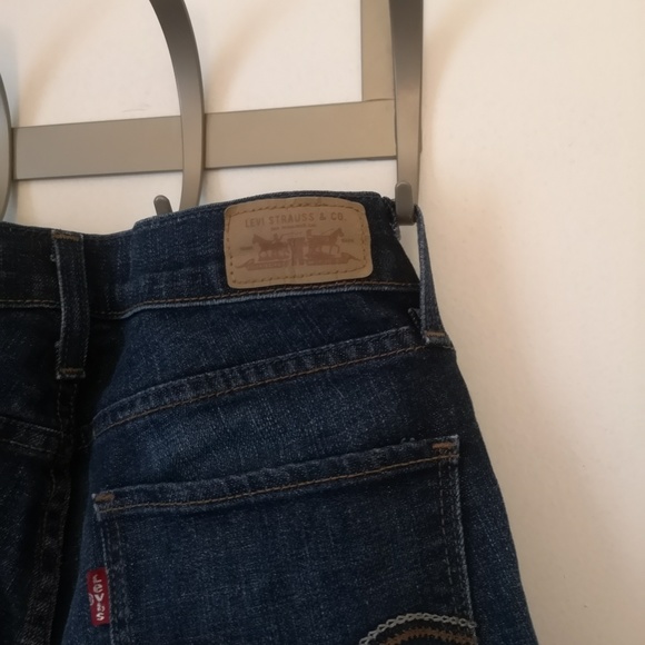 Cut off Levi's jeans shorts - Picture 4 of 4
